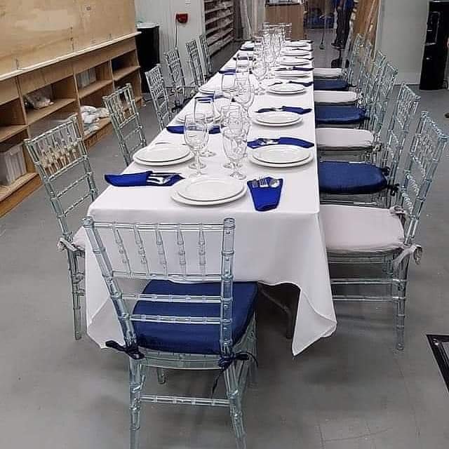 Chiavari chairs clear