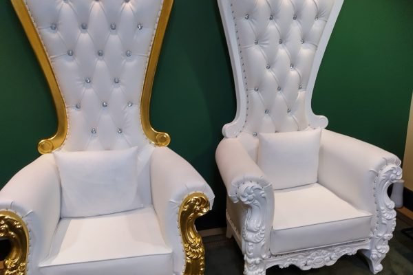 Throne chairs wood gold frame white vinyl